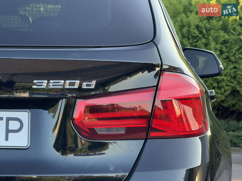 Універсал BMW 3 Series 2015 в Дрогобичі
