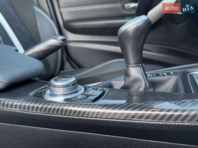 Універсал BMW 3 Series 2015 в Дрогобичі