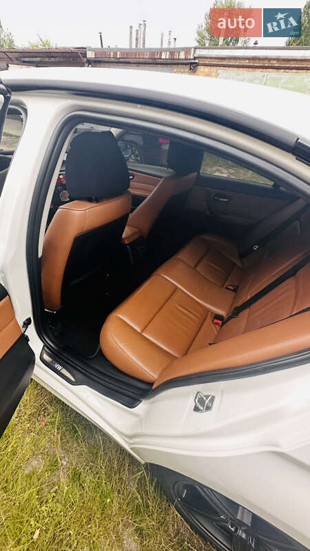 Седан BMW 3 Series 2011 в Ирпене фото 10 Седан BMW 3 Series 2011 в Ирпене