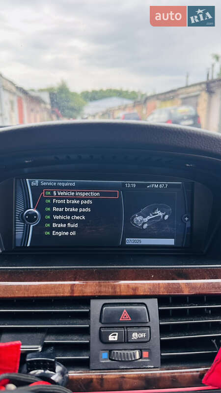 Седан BMW 3 Series 2011 в Ирпене фото 21 Седан BMW 3 Series 2011 в Ирпене