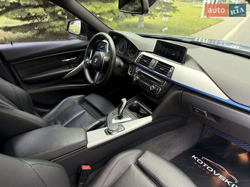 Седан BMW 3 Series 2015 в Одесі