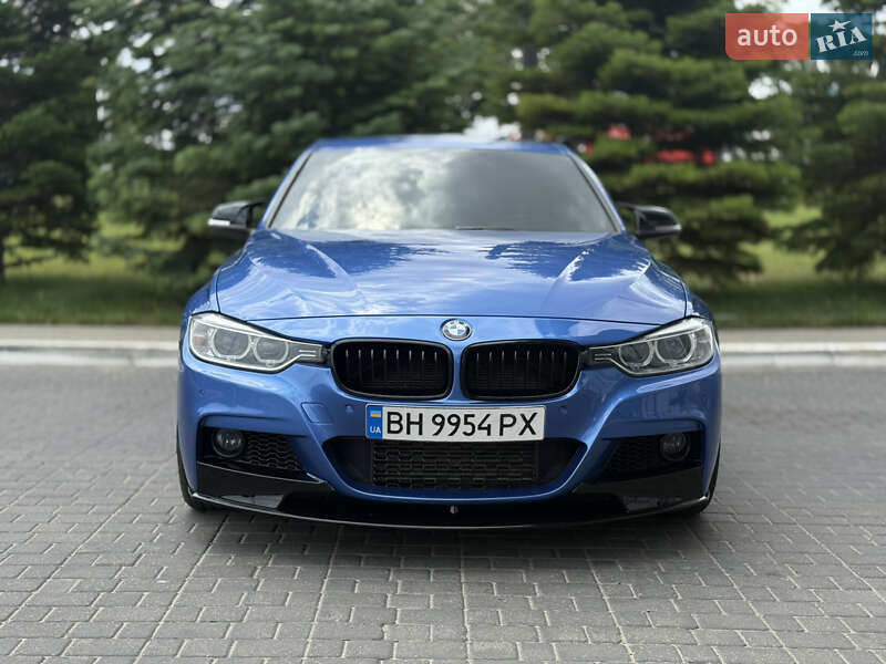 Седан BMW 3 Series 2015 в Одесі