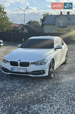 Седан BMW 3 Series 2016 в Львове