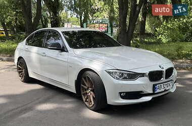 Седан BMW 3 Series 2013 в Виннице