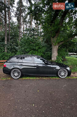 Универсал BMW 3 Series 2008 в Киеве