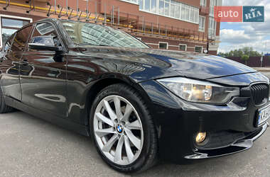 Седан BMW 3 Series 2015 в 