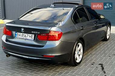 Седан BMW 3 Series 2014 в 