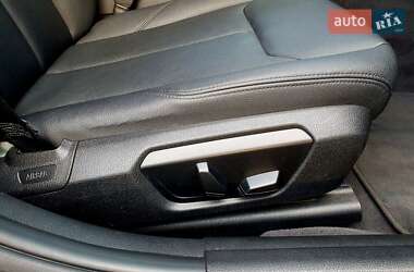 Седан BMW 3 Series 2014 в 