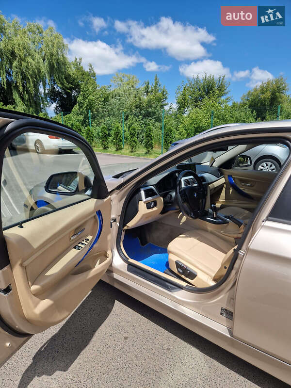 Седан BMW 3 Series 2012 в Києві