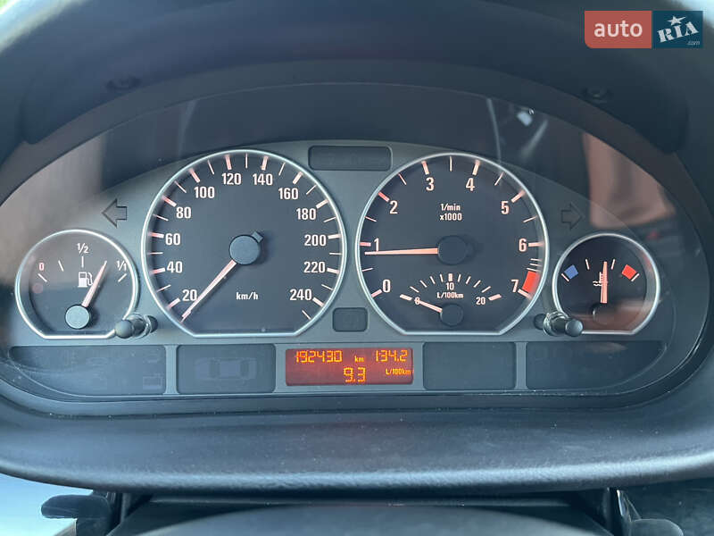 Седан BMW 3 Series 2004 в Ивано-Франковске