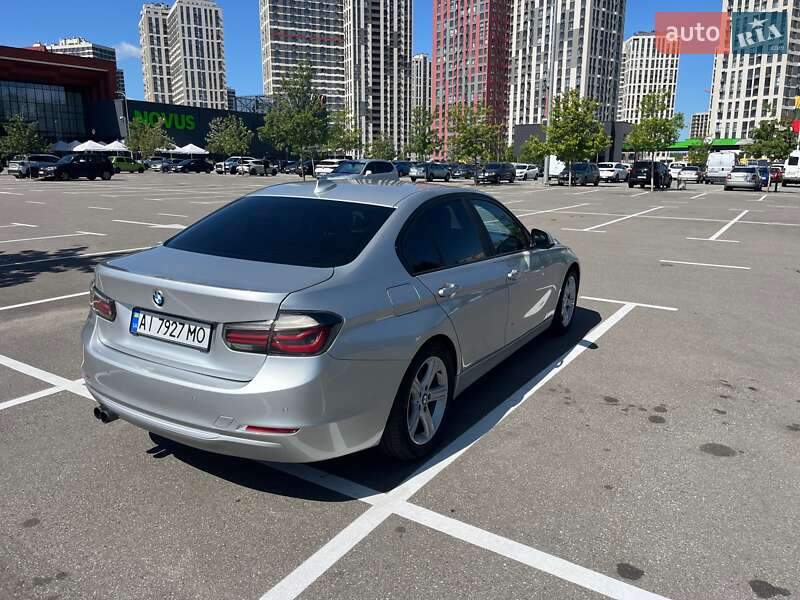 Седан BMW 3 Series 2012 в Киеве фото 18 Седан BMW 3 Series 2012 в Киеве