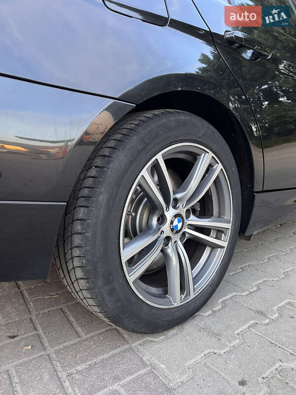 Седан BMW 3 Series 2011 в Броварах