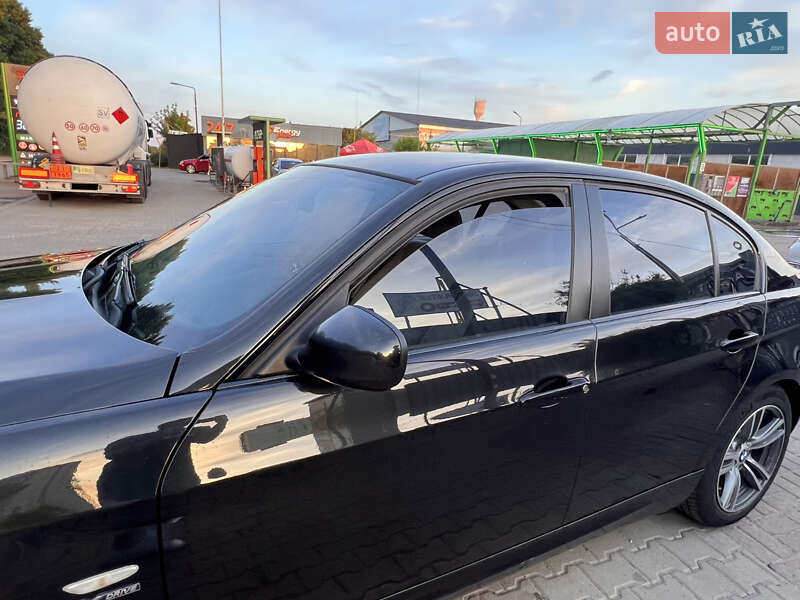 Седан BMW 3 Series 2011 в Броварах