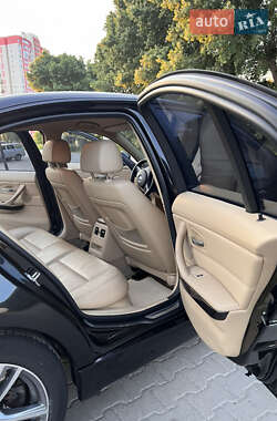 Седан BMW 3 Series 2011 в 
