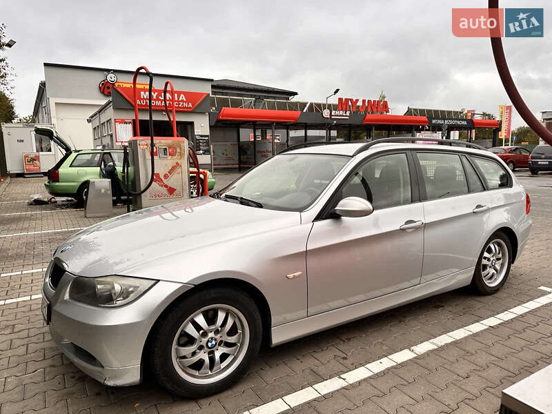 Универсал BMW 3 Series 2006 в Нововолынске