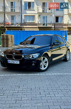 Седан BMW 3 Series 2015 в Ужгороді