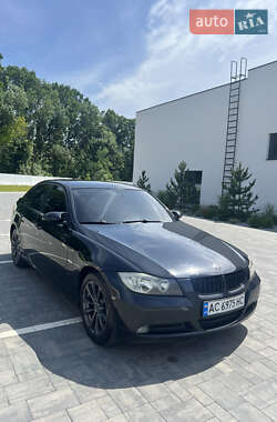 Седан BMW 3 Series 2007 в 