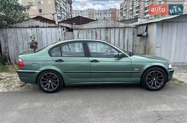 Седан BMW 3 Series 2000 в Києві