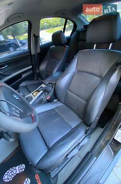Седан BMW 3 Series 2005 в 