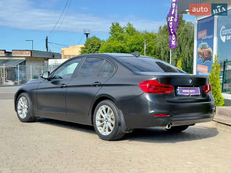 Седан BMW 3 Series 2015 в Львові