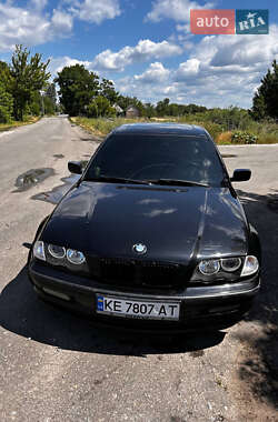 Седан BMW 3 Series 2000 в Каменском