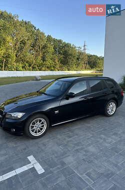 Универсал BMW 3 Series 2010 в 
