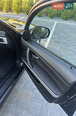 Универсал BMW 3 Series 2010 в 