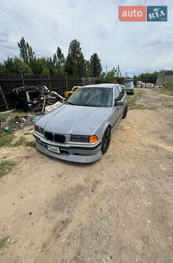 Седан BMW 3 Series 1997 в Ровно