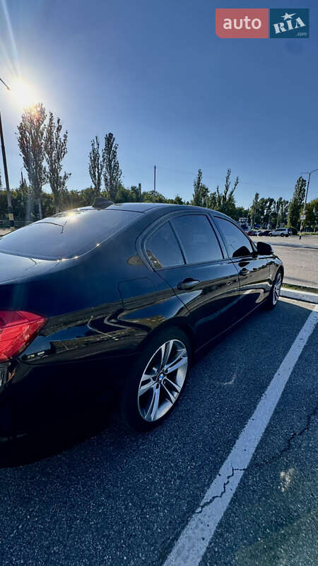 Седан BMW 3 Series 2012 в Киеве