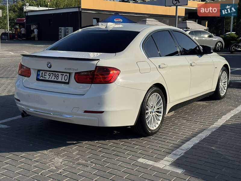 Седан BMW 3 Series 2012 в Днепре