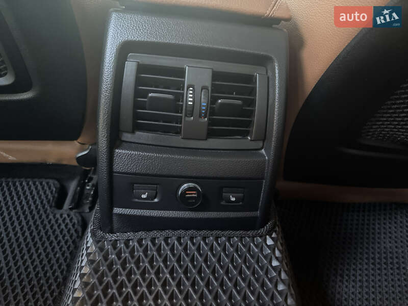 Седан BMW 3 Series 2012 в Днепре