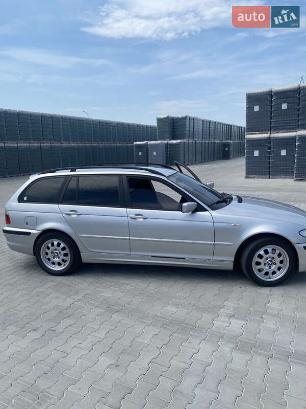 Універсал BMW 3 Series 2002 в Рокитному