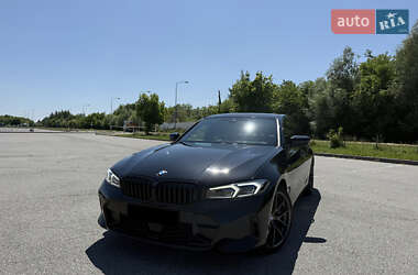 BMW 3 Series 2022