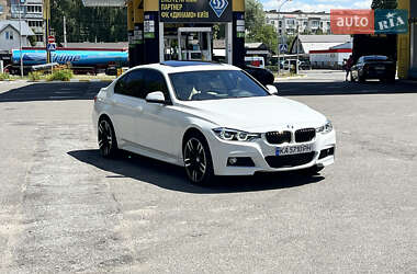 Седан BMW 3 Series 2017 в 