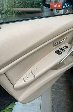Седан BMW 3 Series 2013 в 