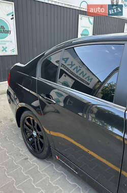 Седан BMW 3 Series 2006 в 