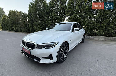 Седан BMW 3 Series 2021 в 