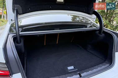 Седан BMW 3 Series 2021 в 