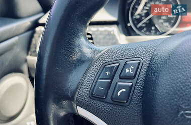Купе BMW 3 Series 2010 в 