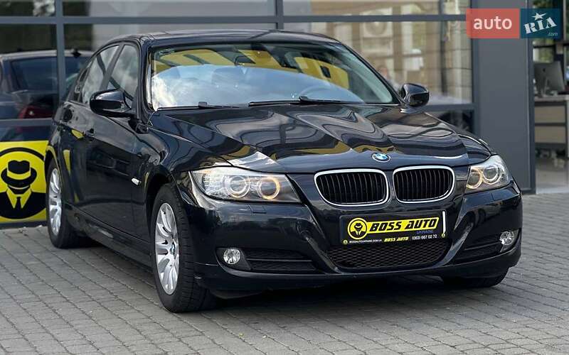 BMW 3 Series 2009
