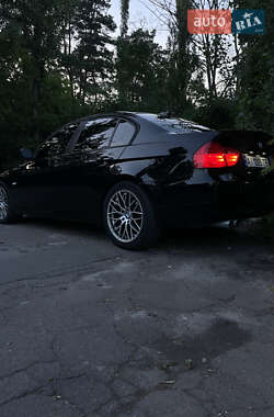 Седан BMW 3 Series 2011 в Києві