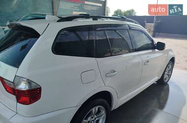 Седан BMW 3 Series 2010 в 