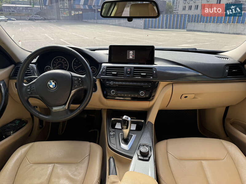 Седан BMW 3 Series 2012 в Києві
