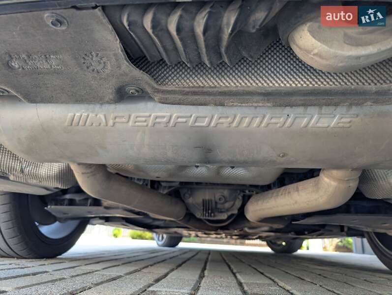 Седан BMW 3 Series 2023 в Львове