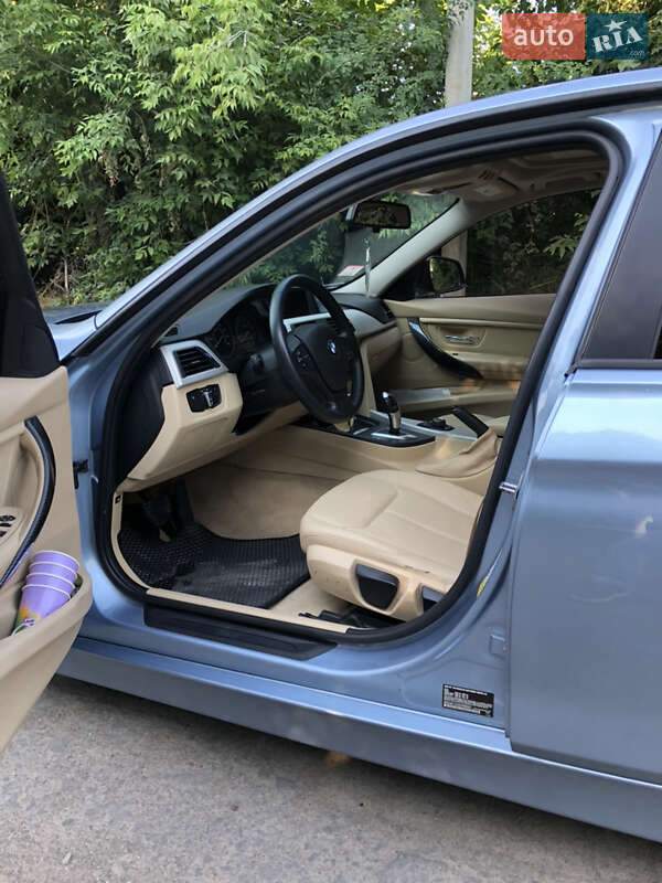 Седан BMW 3 Series 2014 в Ровно фото 8 Седан BMW 3 Series 2014 в Ровно
