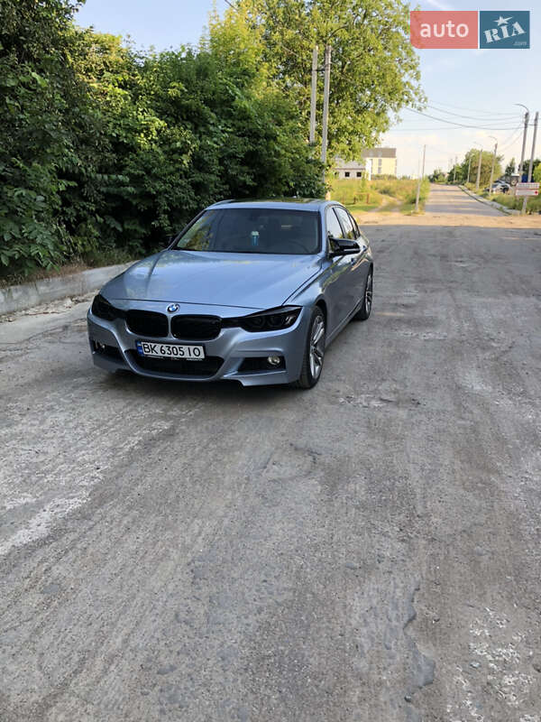 Седан BMW 3 Series 2014 в Ровно фото 13 Седан BMW 3 Series 2014 в Ровно