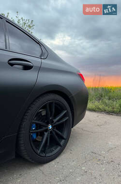 Седан BMW 3 Series 2019 в 