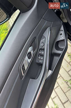Седан BMW 3 Series 2019 в 