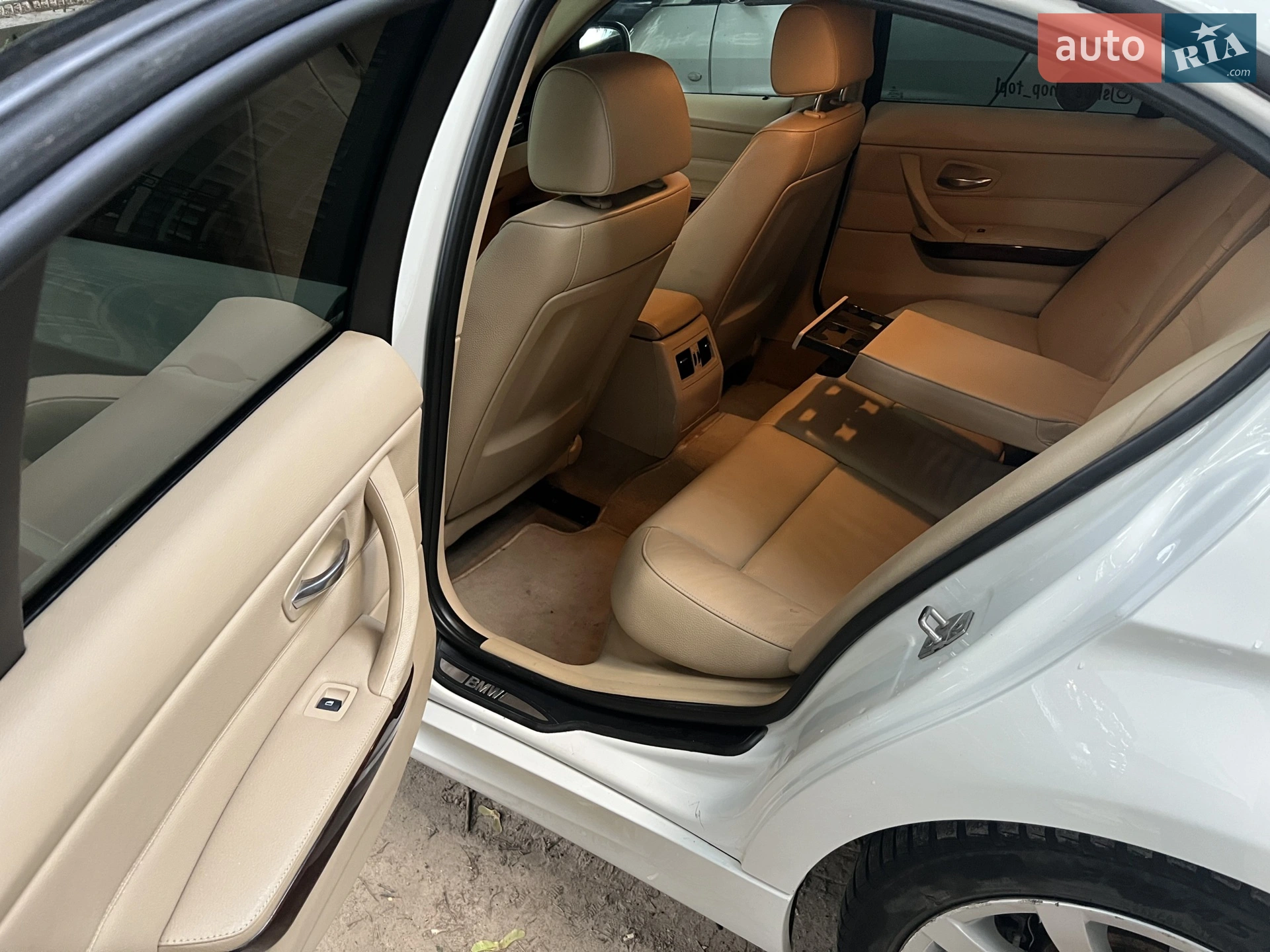 2011 BMW 3er - мініатюра 2