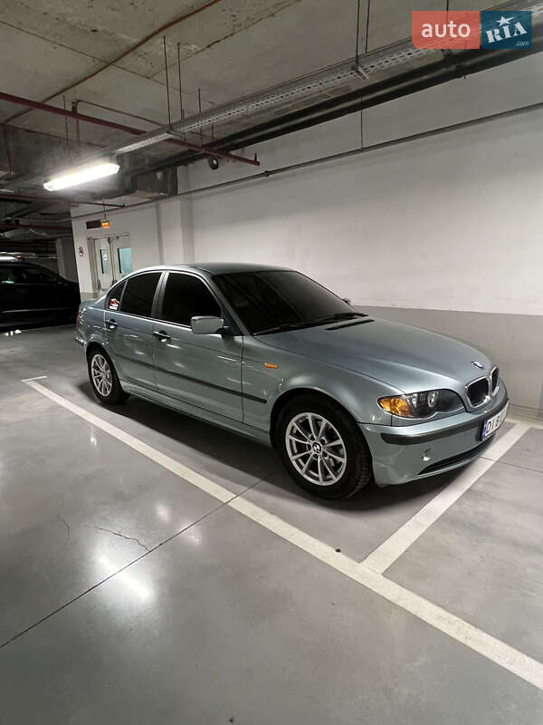 Седан BMW 3 Series 2002 в Львове